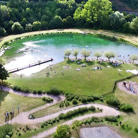 Aldeamento Turístico Vvf Sud Aveyron Brusque