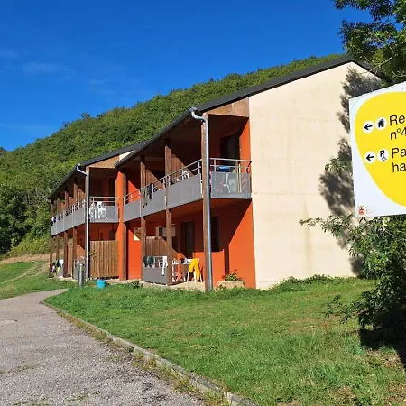Vvf Sud Aveyron Tatil parkı Brusque