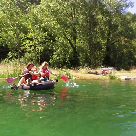 Prázdninový areál Vvf Sud Aveyron Brusque